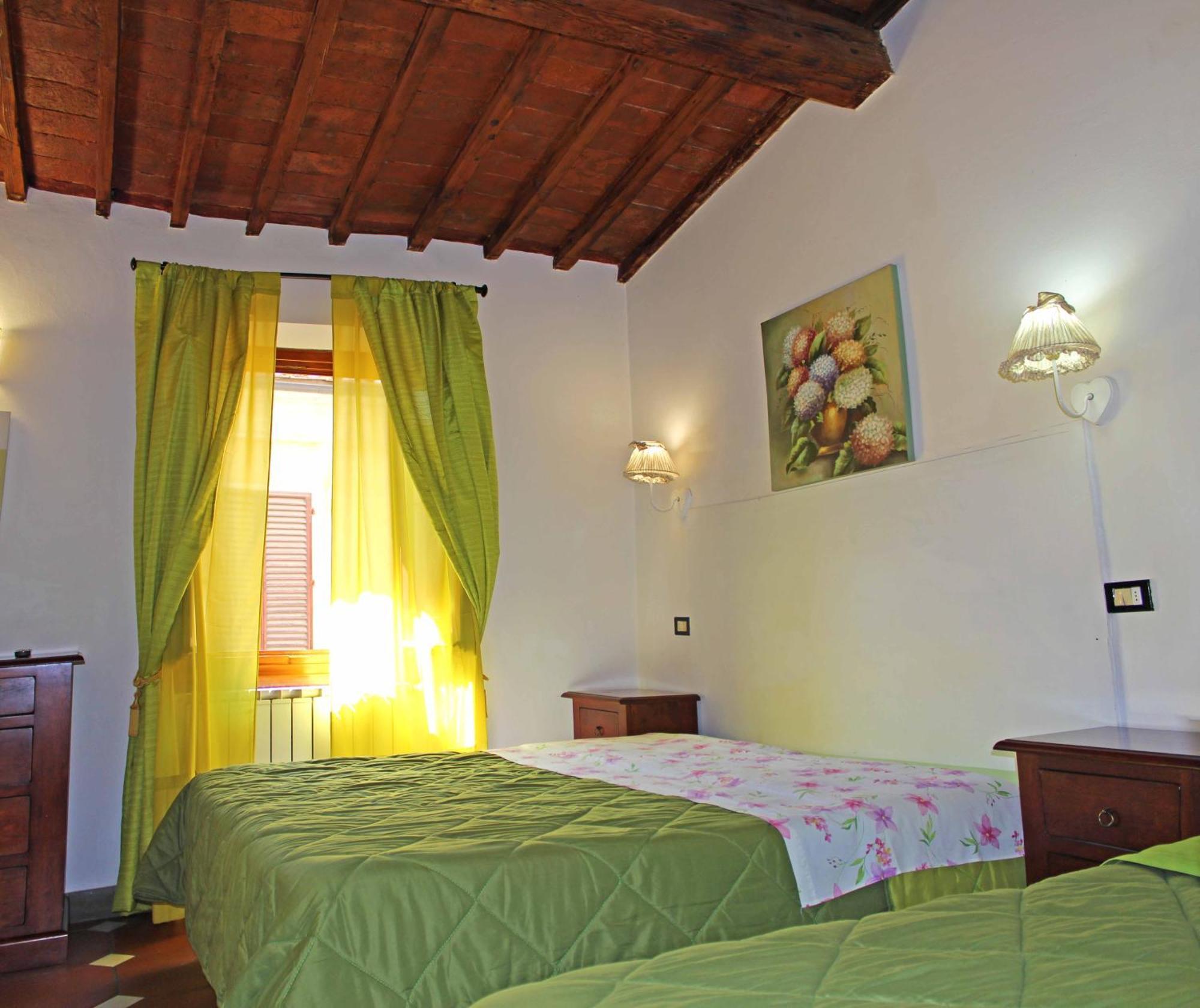 Max Studios Florence Kamer foto